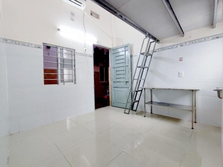Phòng duplex có máy lạnh giá rẻ tân bình, 25m2
