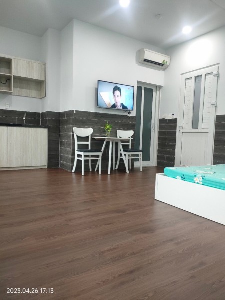 Cho thuê CHDV-bancon sân vườn,Full nội thất-Gần Lotte quận 7, 30m2