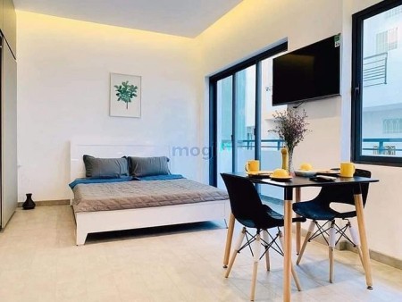 Căn hộ full nội thất, ban công, cửa sổ lớn, Dương Bá Trạc Quận 8, 40m2