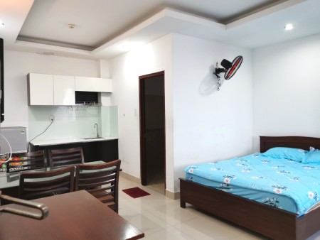 Studio full NT có cửa sổ quận 7, 25m2