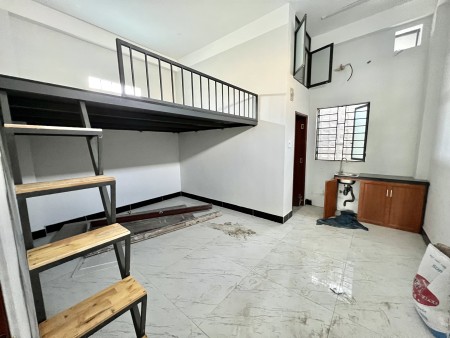 Khai trương phòng trọ mới xây CÓ GÁC CAO 2m gần VLU CS3, 30m2