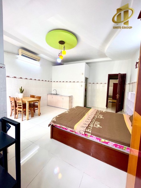 Căn hộ Studio ban công siêu thoáng tại Quận 4 mới hoàn thành, 35m2