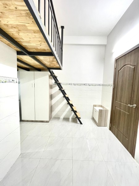 CẦN CHO THUÊ DUPLEX NGAY CAO ĐẲNG NOVA, ĐẠI HỌC NỘI VỤ QUẬN GÒ VẤP., 30m2