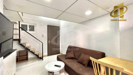 Cho thuê duplex full nội thất, đầy đủ tiện nghi, cửa sổ rất thoáng mát, máy giặt riêng, 30m2