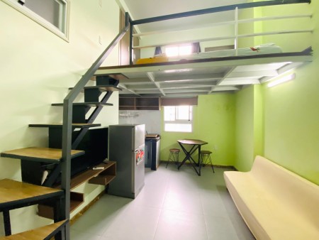 cho thuê căn hộ duplex_full NT_Lý phục Man_ở được 3-4 người_gần quận 4, 35m2