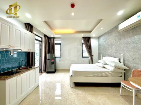 Cho thuê studio mới full nội thất, đầy đủ tiện nghi, cửa sổ , bancon rất thoáng mát, 40m2