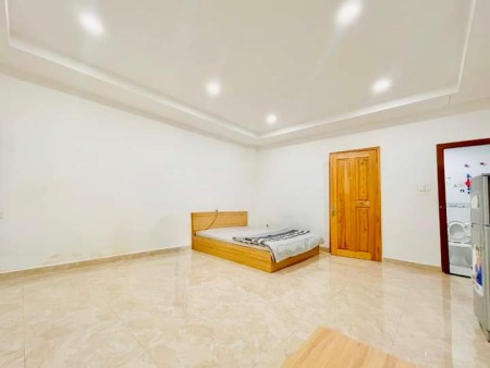 CHO THUÊ PHÒNG TRỌ GẦN ĐH CÔNG THƯƠNG TÂN PHÚ, 20m2