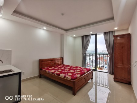 CHDV FUL Nthat ban công ngay DH Maketing, NTT, 40m2