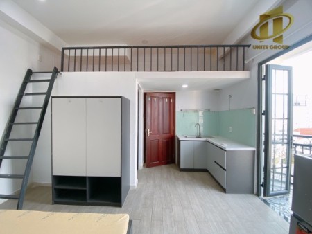 Căn hộ duplex full nội thất ban công to Lâm Văn Bền hướng ra Trần Xuân Soạn Quận 7, gần kcx, vincom, 30m2