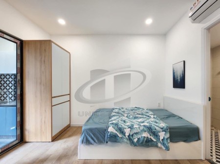 Căn hộ ban công full nội thất máy giặt riêng - Lý Phục Man - UFM - PMH - cầu Phú Mỹ Quận 7, 35m2