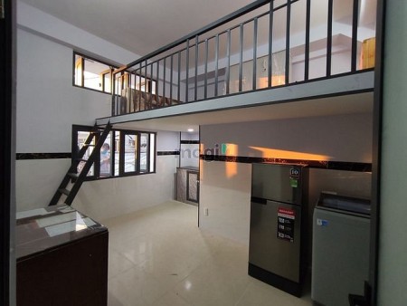 Căn hộ có gác giá rẻ ở Hoàng Văn Thụ Tân Bình, 35m2