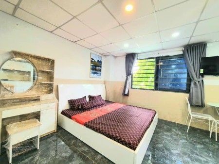TRỐNG LẠI CĂN STUDIO CỬA SỔ LỚN GIÁ HSSV TRUNG TÂM QUẬN 7, 35m2