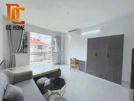 Cho thuê căn hộ cao cấp full nội thất balcon Hoàng Sa Q1, 40m2