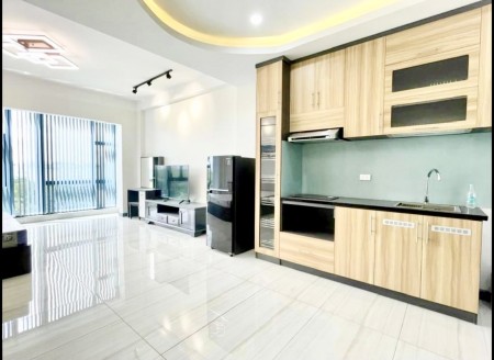 Căn hộ full nội thất cao cấp cửa sổ lớn quận 7, 45m2