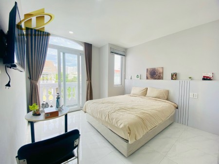 Căn hộ cao cấp ban công Phú Mỹ Hưng Q7 gần TDT_RMIT_LOTTE, 30m2