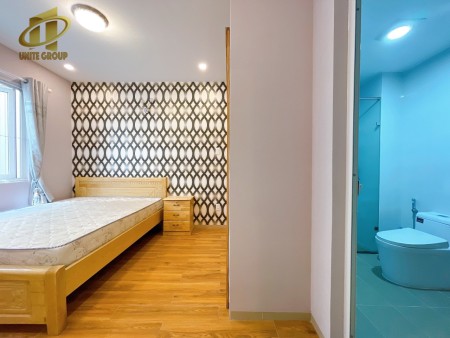 STUDIO FULL NỘI THẤT CÓ BALCON SIÊU SỊN SÒ ngay TT Q7, 40m2