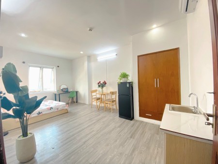 Căn Hộ Cao Cấp Full nội thất, Ngay Trung Tâm ,Nguyễn Thái Bình P4 Tân Bình, 30m2