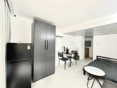 STUDIO FULL NỘI THẤT Decor sang trọng ngay trung tâm Q7, 25m2