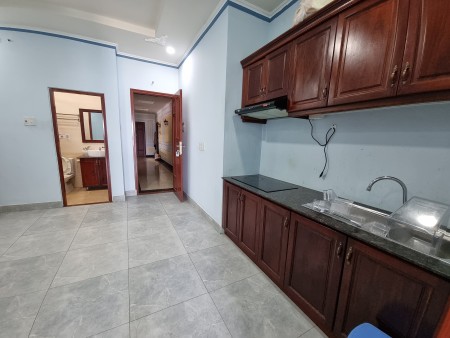 CĂN HỘ STUDIO RỘNG RÃI CÓ ĐỦ TIỆN NGHI Ở TRẦN TRỌNG CUNG, 35m2