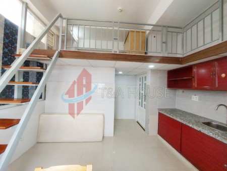 Cho thuê phòng duplex rộng 40m2-full nội thất-gần cầu phú mỹ-giá chỉ 4trxxx quận 7, 40m2