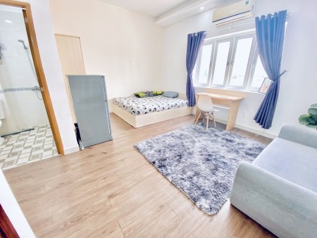 Studio HSSV trống Full nội thất ngay quận 7, 30m2