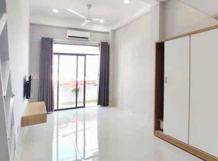 CĂN HỘ FULL NT_ BANCON_ GẦN TDTU, RMIT, LOTTE, 35m2