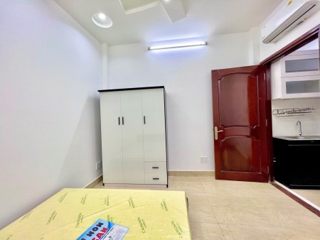 Căn hộ 2PN Quận 7 đủ nội thất gần Lotte, Rmit, thuận tiện qua Q3_Q1_Q5, 40m2