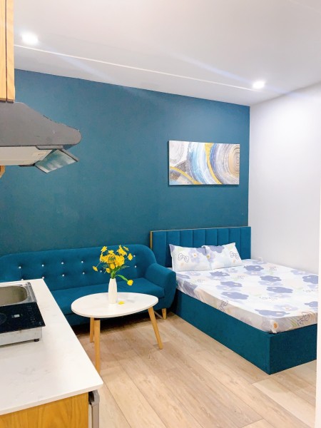 STUDIO FULL NỘI THẤT CÓ BAN CÔNG NGAY VÒNG XOAY TRUNG SƠN GẦN TDTU RMIT, cầu NGUYỄN VĂN CỪ, 30m2