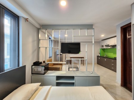 PHAN KHIÊM ÍCH - PHÒNG RỘNG, PHÚ MỸ HƯNG, NỘI THẤT XỊN XÒ - Q7, 40m2