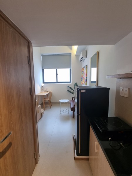 Căn hộ full nội thất_ cửa sổ thoáng_ gần cầu Phú Mỹ quận 7, 35m2