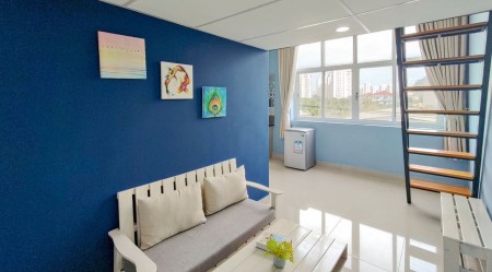 DUPLEX FULL NỘI THẤT CÓ CỬA SỔ RỘNG CÓ THỂ ĐI BỘ QUA TDTU RMIT PHÒNG GYM FREE, 30m2