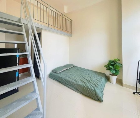 Cho thuê căn hộ Duplex ngay chợ Tân Mỹ, 40m2