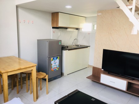 Căn hộ gác suốt-máy giặt riêng-full nội thất-nguyễn thị thập quận 7, 40m2