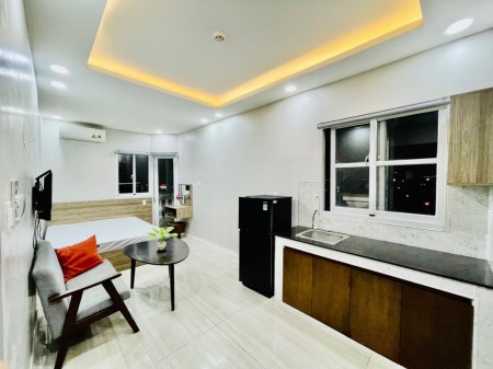 Studio full nội thất gần UFM, Tân Thuận Tây Quận 7, 40m2