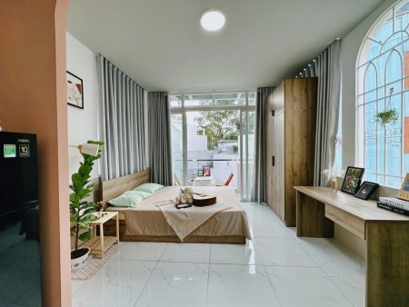 Căn Studio ban công full nội thất gần VLU cơ sở 2, 3- Nơ Trang Long, 30m2