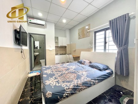 Căn hộ dịch vụ Full NT chỉ 4tr7 cửa sổ thoáng mát sạch sẽ ở trung tâm Q7 thuận tiện đi lại, 30m2