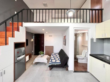 Trống sẵn căn hộ Duplex đủ nội thất_cửa sổ_máy giặt riêng_gần cầu Tân Thuận_Quận 4, 35m2