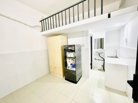 Phòng trọ sát sân bay TSN gác cao ở 3-4 người sẵn máy lạnh, 25m2