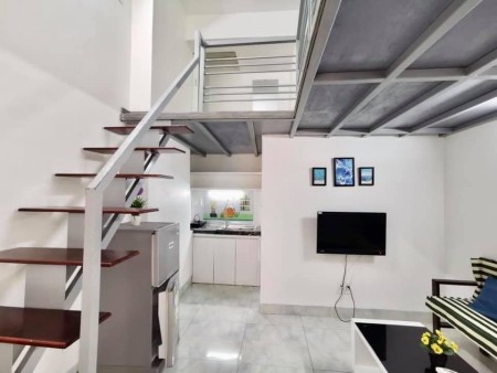 Phòng trọ có gác máy lạnh giá rẻ cách sân bay 1p., 25m2