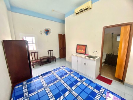 Căn hộ full nội thất gần chợ Xóm Mới giá chỉ 3.500.000 - Gò Vấp, 28m2