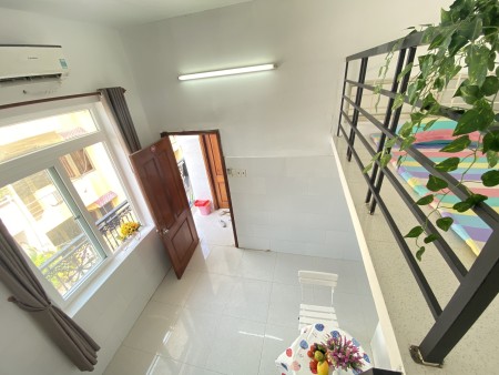 Duplex full nội thất có ban công riêng gần Sân Bay Tân Sơn Nhất - Tân Bình, 30m2