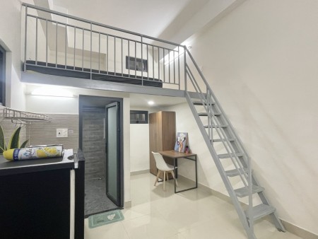 Phòng trọ thoáng mát sạch sẽ có sẵn máy lạnh - Free 2 xe cho sinh viên, 25m2