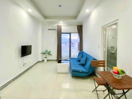 Căn Hộ 1 Phòng Ngủ 40m2 Ban Công full nội thất gần Cresent Mall, Bệnh viện FV quận 7, 40m2