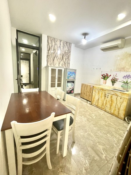  Căn hộ mới xây, full nội thất - Có bancol, 45m2