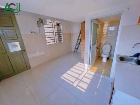 CHO THUÊ CĂN HỘ DUPLEX 26m2 THOÁNG MÁT NỘI THẤT CƠ BẢN - PHAN HUY ÍCH, P12, GÒ VẤP, 26m2