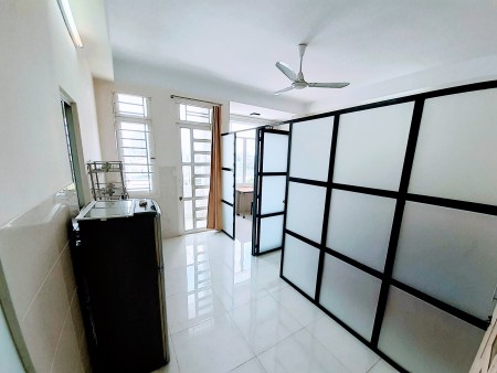 2 PHÒNG NGỦ, có ban công, tách bếp FULL NT giá 6.000.000đ, 40m2