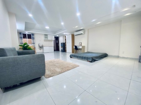 Studio 30m2 rộng thoáng, đầy đủ tiện nghi - gàn Lotte Mart, 30m2