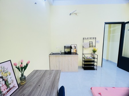 Cho thuê phòng không gác NTCB gần Đầm Sen, 23m2