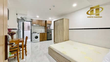 STUDIO Full NT BAN CÔNG đầy đủ tiện nghi giá rẻ ở trung tâm Q7, 40m2