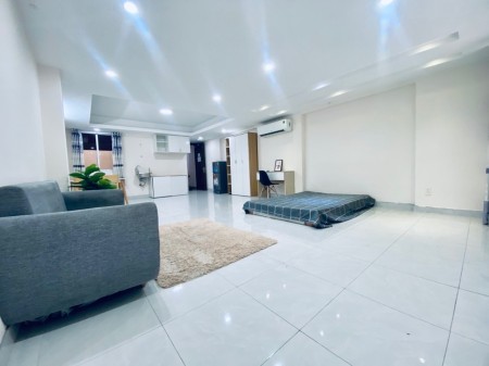Căn Studio Full Nội Thất Như Hình Ngay Trung Tâm Q7. Chỉ Vài Phút Đi Xe Tới Lotte.———————————————, 30m2